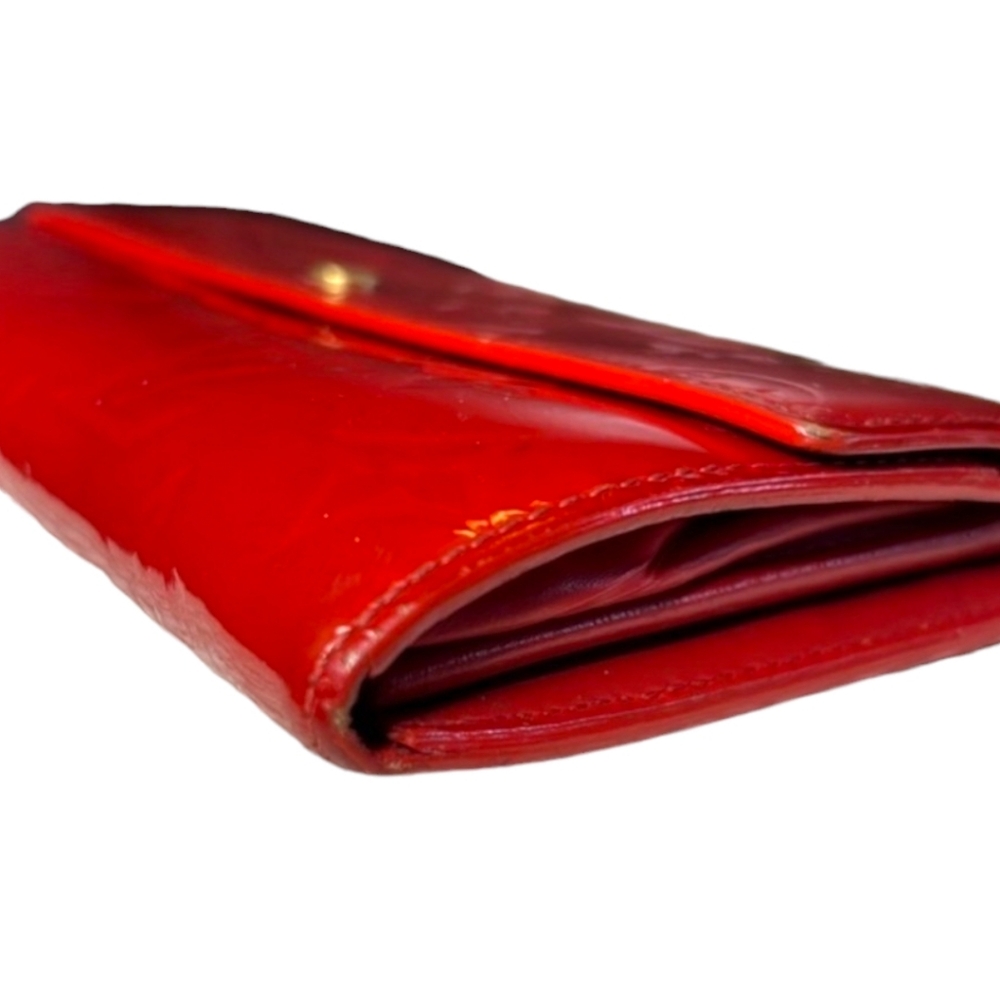 Louis Vuitton Glossy Red Wallet - Picture 11 of 11
